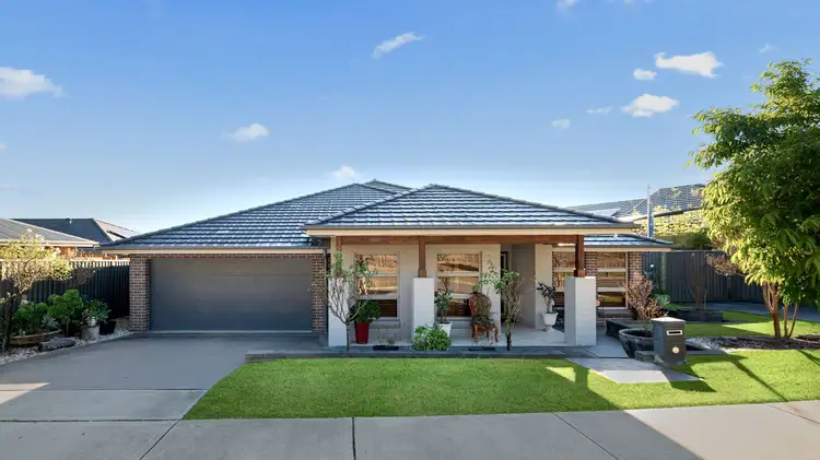 122 Jubilee Drive, Jordan Springs NSW 2747