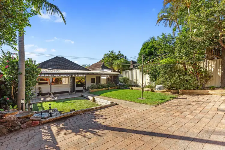 19 Botany Street, Carlton NSW 2218