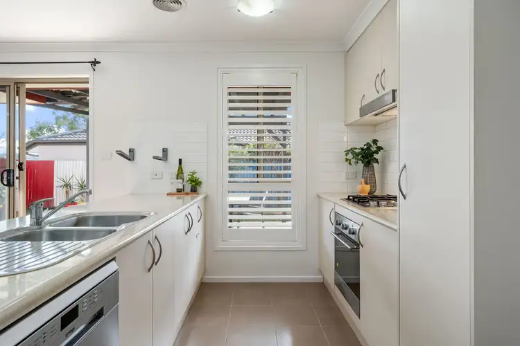 Sixth view of Homely house listing, 124 MacFarlane Burnet Avenue, Macgregor ACT 2615