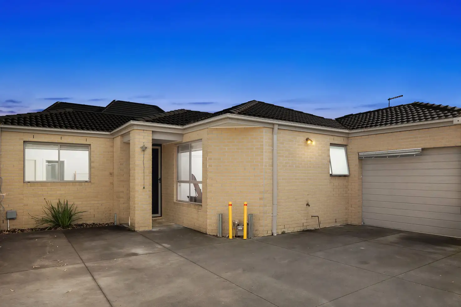 Main view of Homely unit listing, 2/61 French Street, Lalor VIC 3075