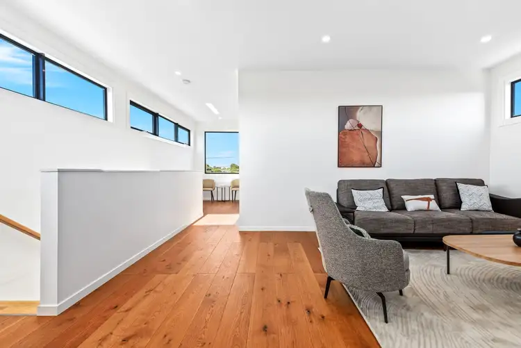 Fifth view of Homely townhouse listing, 1/21 Bondi Road, Bonbeach VIC 3196