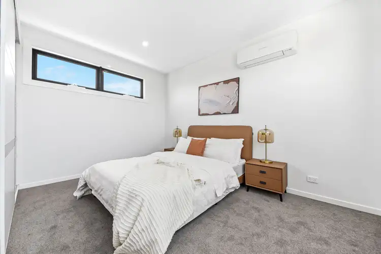 Sixth view of Homely townhouse listing, 1/21 Bondi Road, Bonbeach VIC 3196