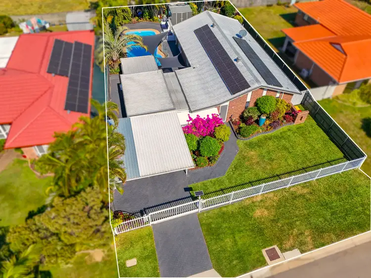 Second view of Homely house listing, 11 Madrid Court, Kirwan QLD 4817