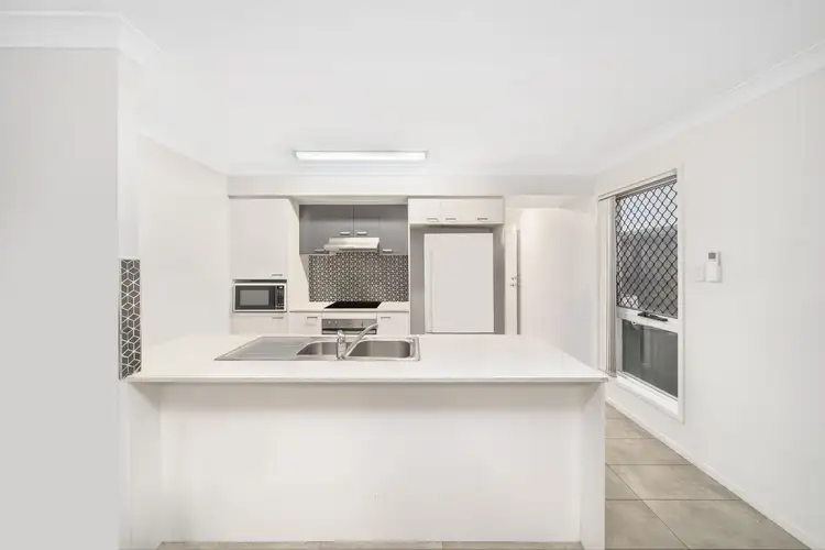 Third view of Homely townhouse listing, 12/86 Jutland Street, Oxley QLD 4075