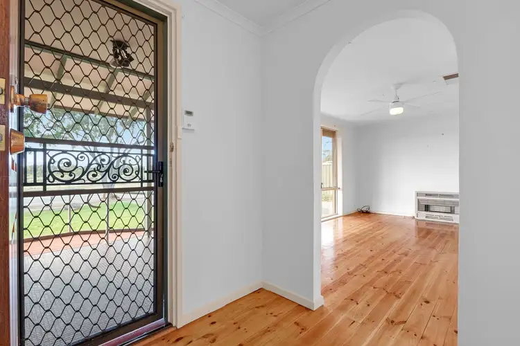 Sixth view of Homely house listing, 124 Alawoona Road, Munno Para SA 5115