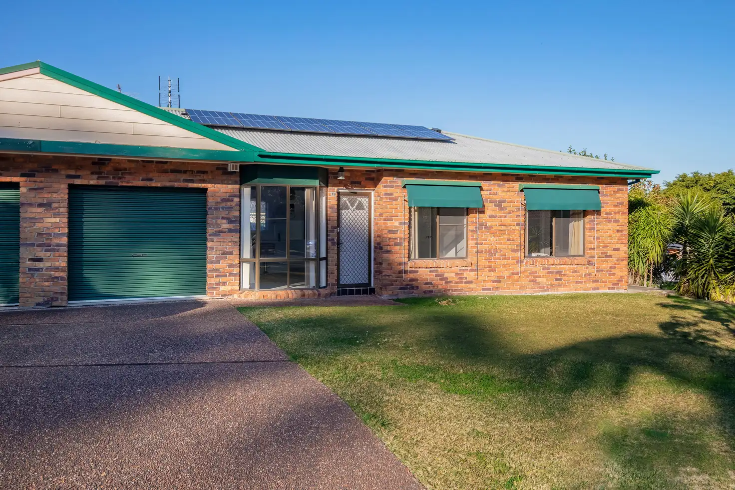 Main view of Homely semi-detached listing, 1/19 Benjamin Street, Wallsend NSW 2287