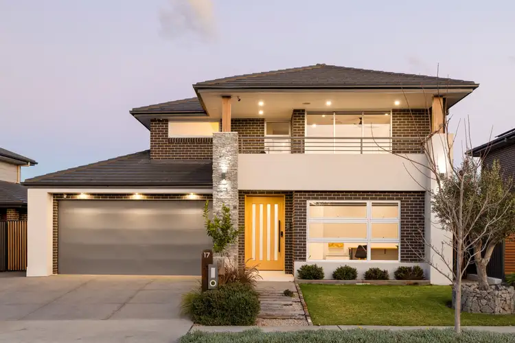 17 Banfield Drive, Oran Park NSW 2570