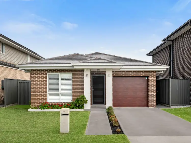 11 Academy Street, Jordan Springs NSW 2747