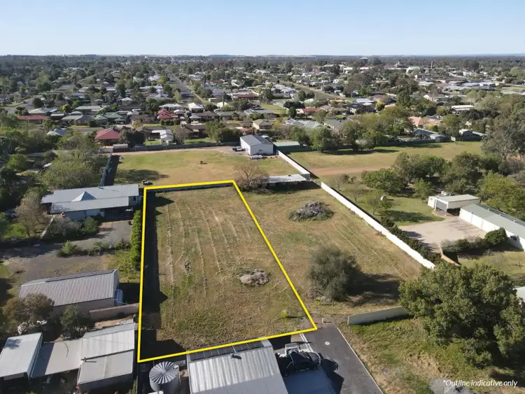 2/20 Reymond Street, Forbes NSW 2871