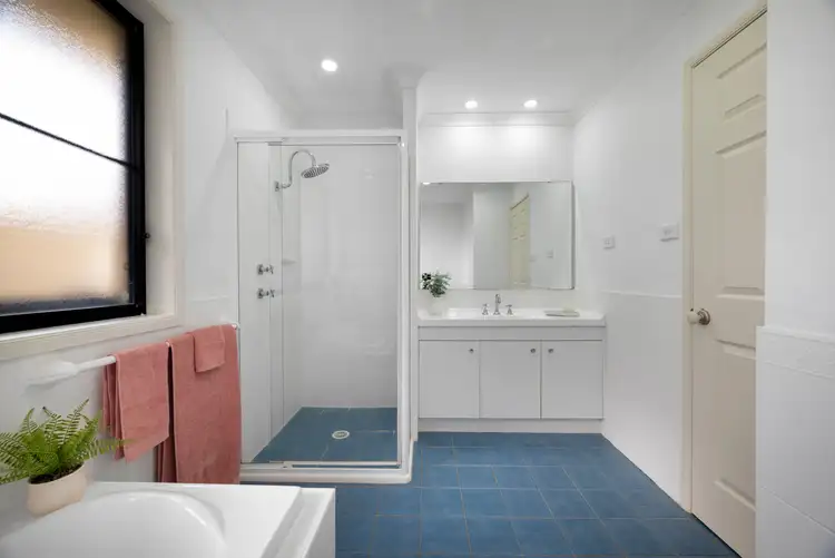 Seventh view of Homely house listing, 25 Chienti Place, Prestons NSW 2170