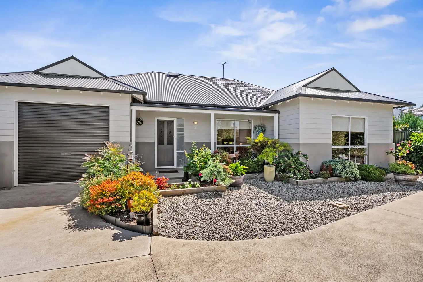 Main view of Homely unit listing, 2/68 Masons Lane, Bacchus Marsh VIC 3340
