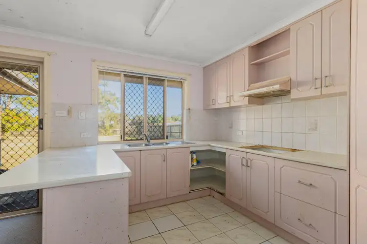 Third view of Homely house listing, 39 Honeysuckle Avenue, Kawungan QLD 4655