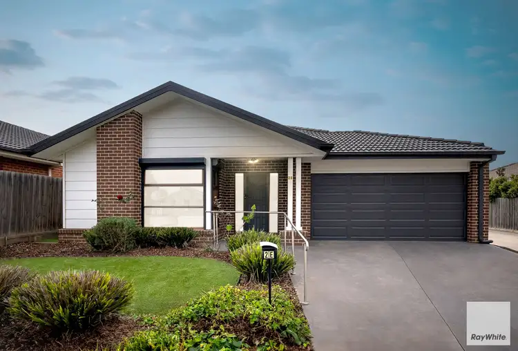 2E Apollo Road, Taylors Lakes VIC 3038