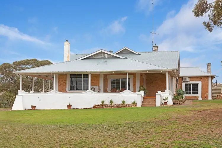 755 Yackandandah Road, Hart SA 5464