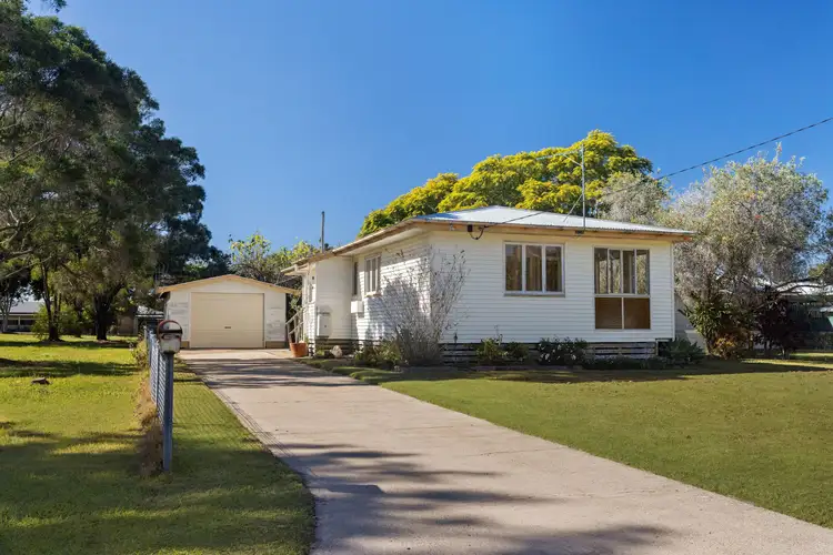 15 Eugene Street, Southside QLD 4570