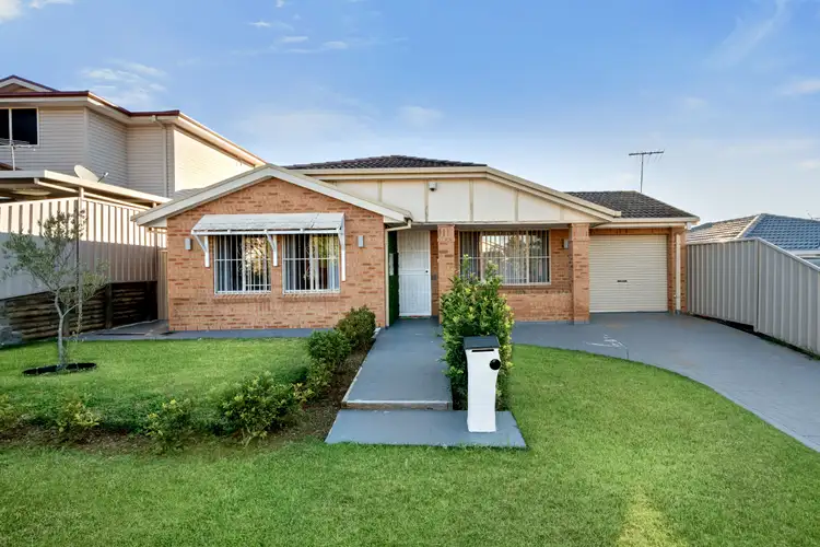 Second view of Homely house listing, 6 Gardenia Place, Macquarie Fields NSW 2564