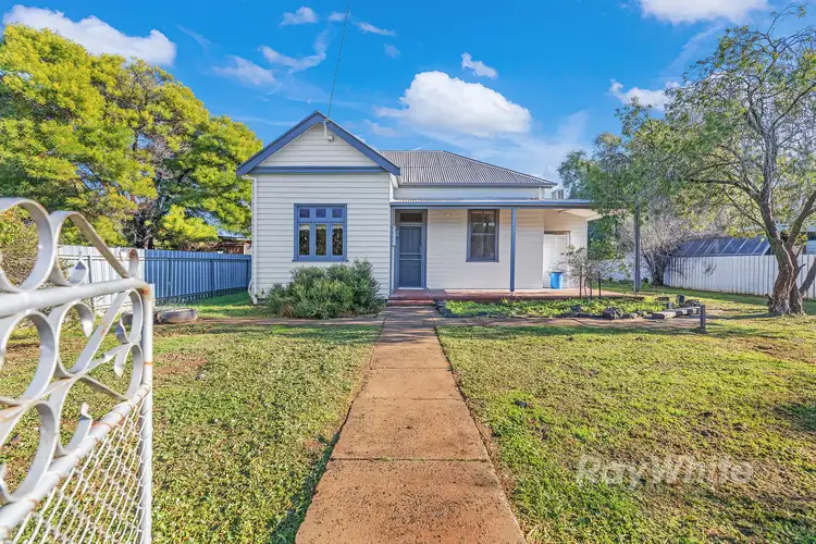 99 Hervey Street, Elmore VIC 3558