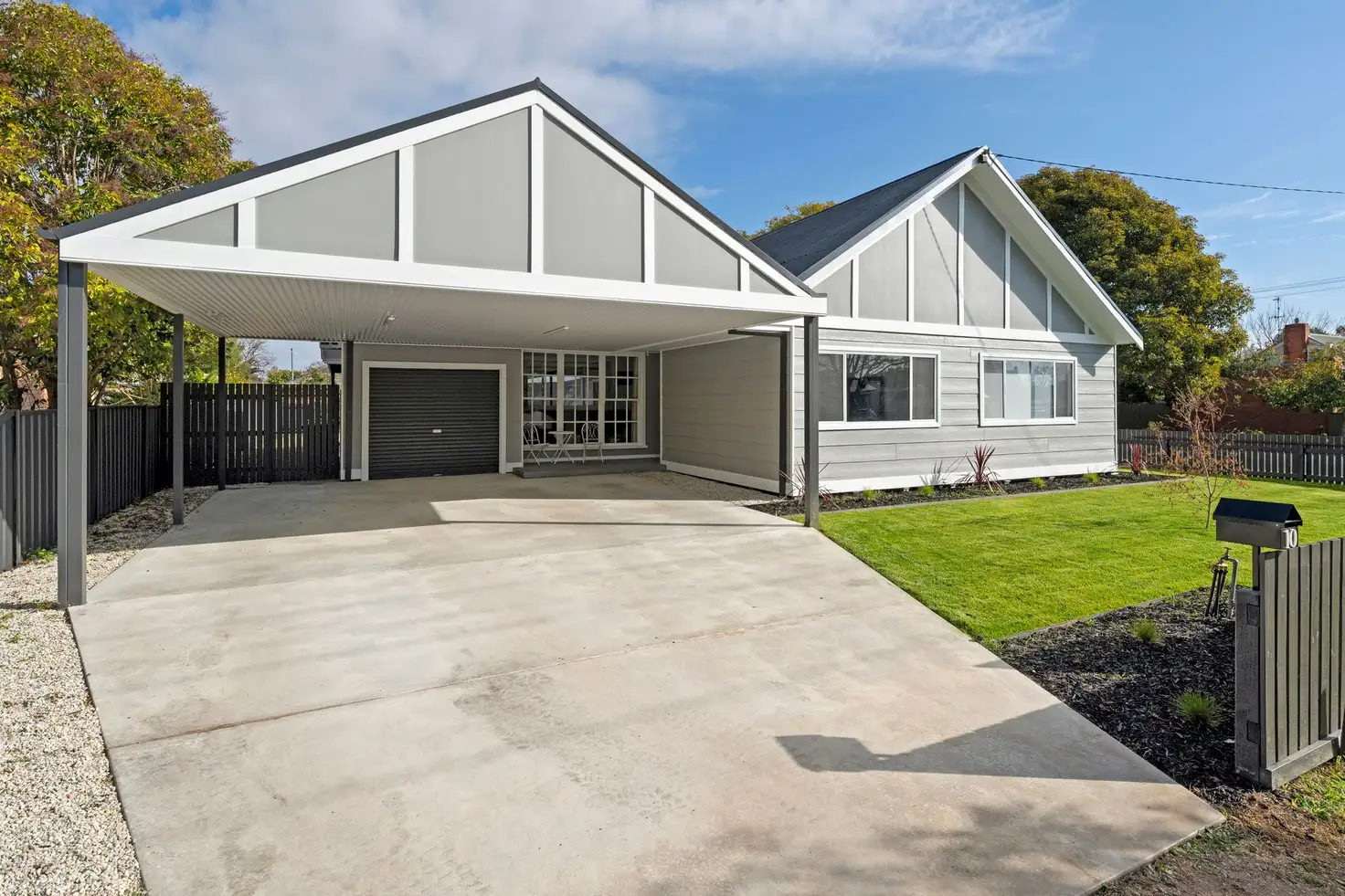 Main view of Homely house listing, 10 Goomalibee Street, Benalla VIC 3672
