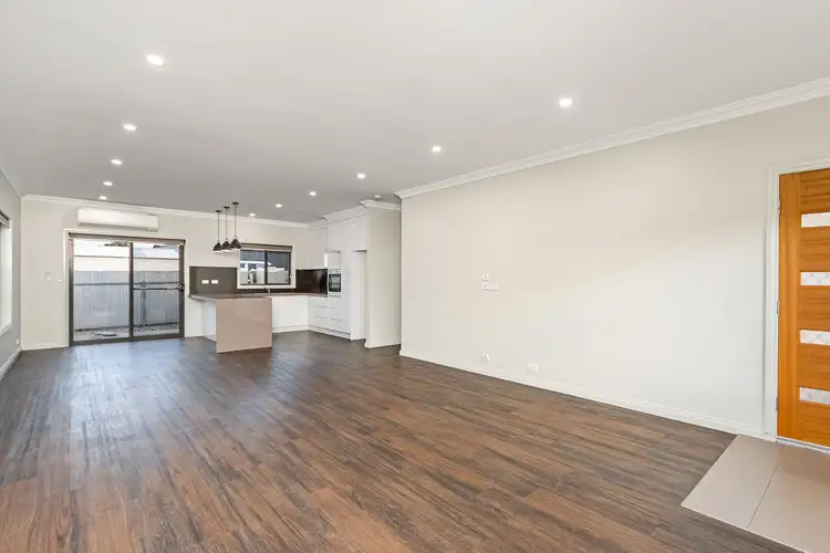 Second view of Homely house listing, 6 Carole Court, Murray Bridge SA 5253