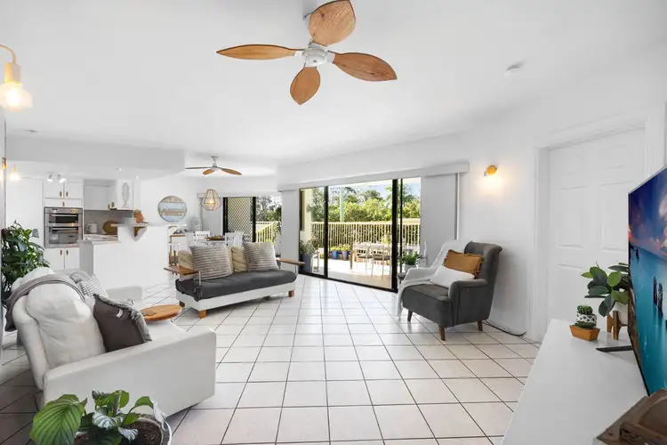 Third view of Homely unit listing, Unit  2/28 Victoria Terrace, Kings Beach QLD 4551