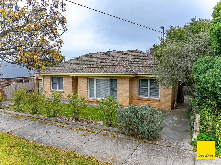 11 Lobb Street, North Bendigo VIC 3550