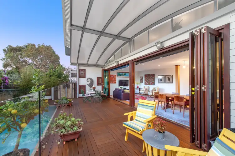 6 Higham Road, North Fremantle WA 6159
