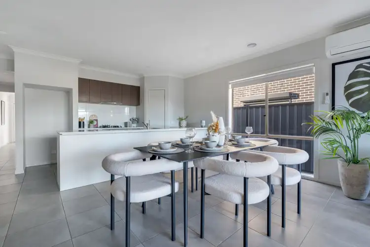 Fifth view of Homely house listing, 7 Orienteering Drive, Greenvale VIC 3059