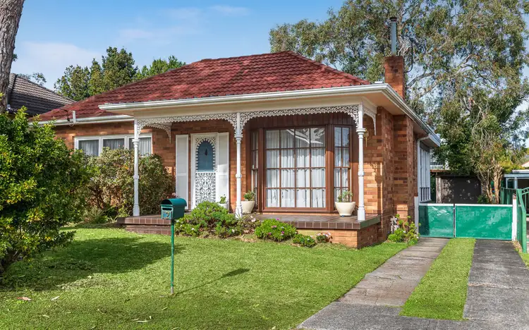 12 Yuruga Avenue, Caringbah South NSW 2229