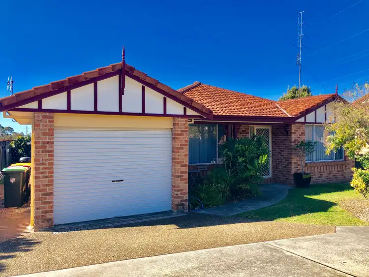 Second view of Homely villa listing, 6/6 Macleay Place, Albion Park NSW 2527