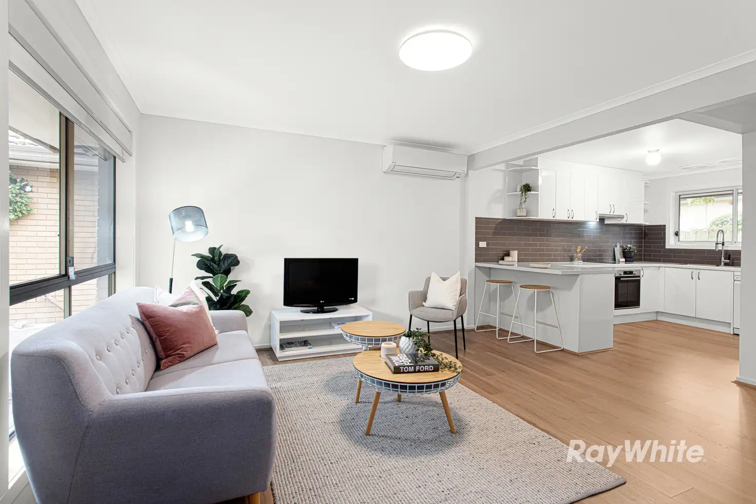 Main view of Homely unit listing, 2/22 Golf Links Avenue, Oakleigh VIC 3166