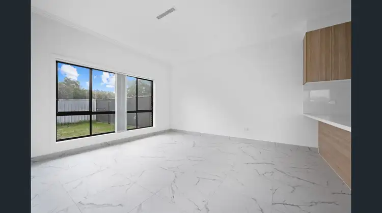 Fifth view of Homely house listing, 2/18 Aston Martin Drive, Goulburn NSW 2580