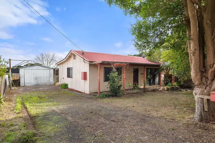 10 Alexander Avenue, Cowes VIC 3922