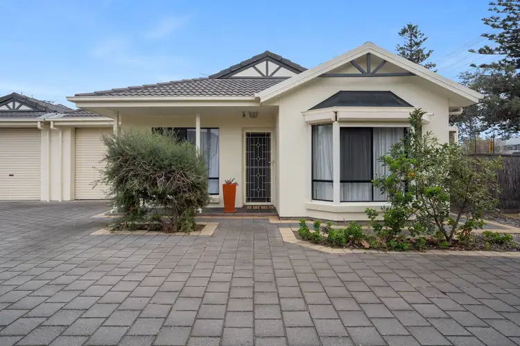 1/42 Strathfield Terrace, Largs North SA 5016