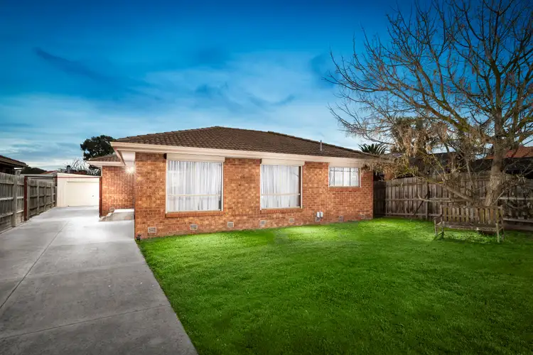 9 Grenda Drive, Mill Park VIC 3082