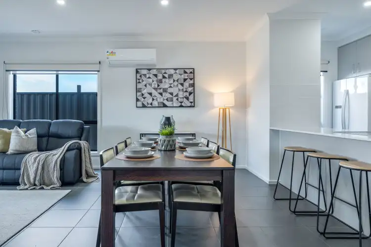 Sixth view of Homely house listing, 9 Lithic Road, Craigieburn VIC 3064