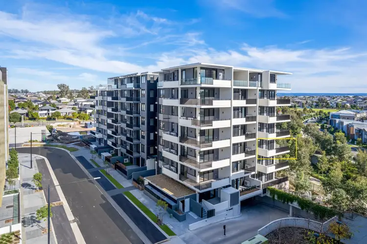 203/4 Fordham Way, Oran Park NSW 2570