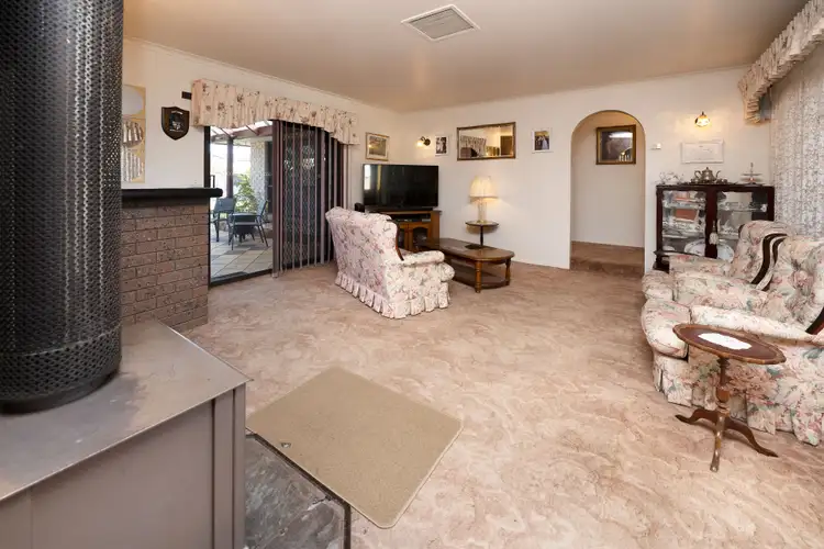 Sixth view of Homely house listing, 9-11 Hayes Street, Ultima VIC 3544