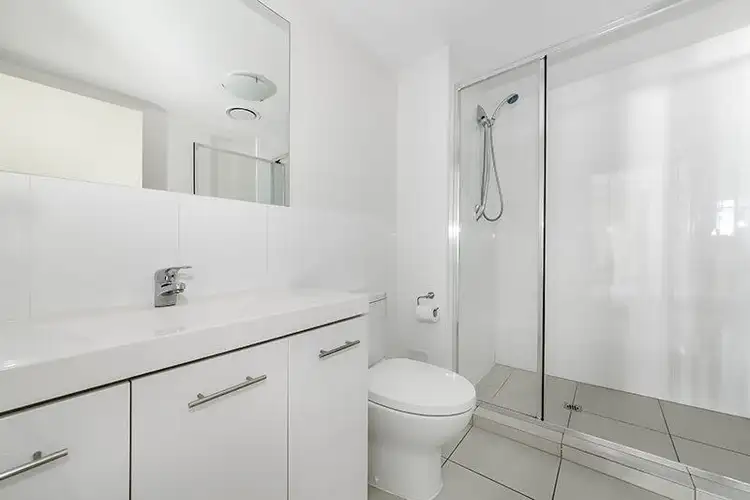 Sixth view of Homely apartment listing, 11/44 Cordelia Street, South Brisbane QLD 4101