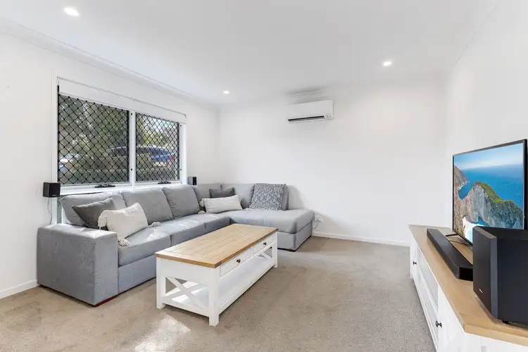 70 Pintail Circuit, Deebing Heights QLD 4306