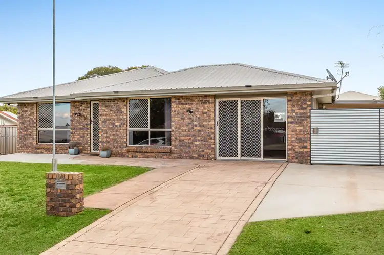 19 Halsworth Street, Cranley QLD 4350