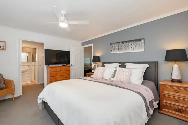 Sixth view of Homely house listing, 4 Rockview Court, Warrnambool VIC 3280