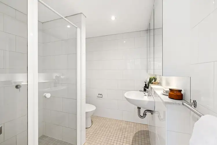 Sixth view of Homely studio listing, 204/47-53 Cooper Street, Surry Hills NSW 2010