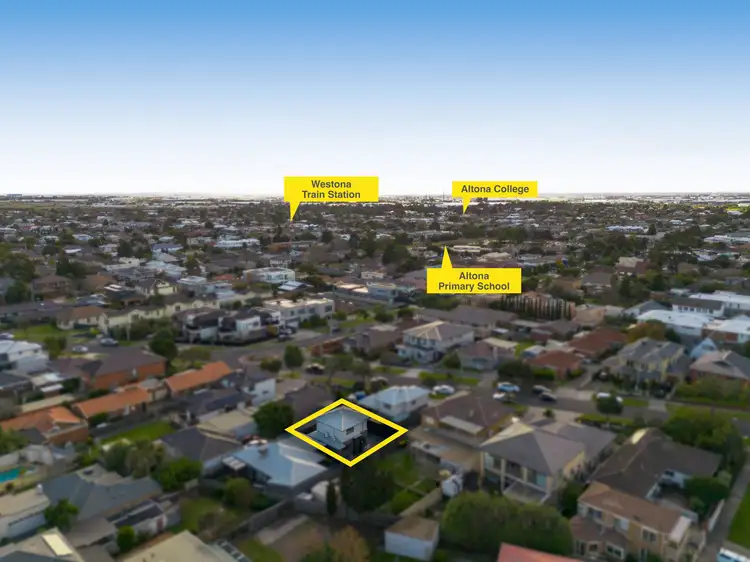 Second view of Homely townhouse listing, 2/170 Queen Street, Altona VIC 3018