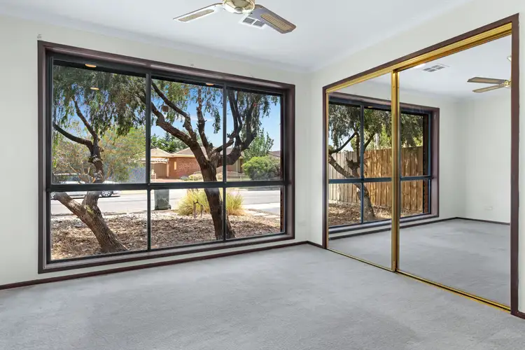 Sixth view of Homely house listing, 2/34 Songlark Crescent, Werribee VIC 3030