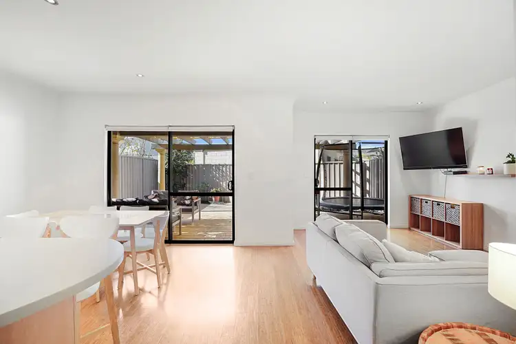 Fifth view of Homely house listing, 2/126 Telford Crescent, Stirling WA 6021