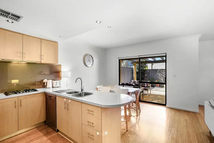 Sixth view of Homely house listing, 2/126 Telford Crescent, Stirling WA 6021