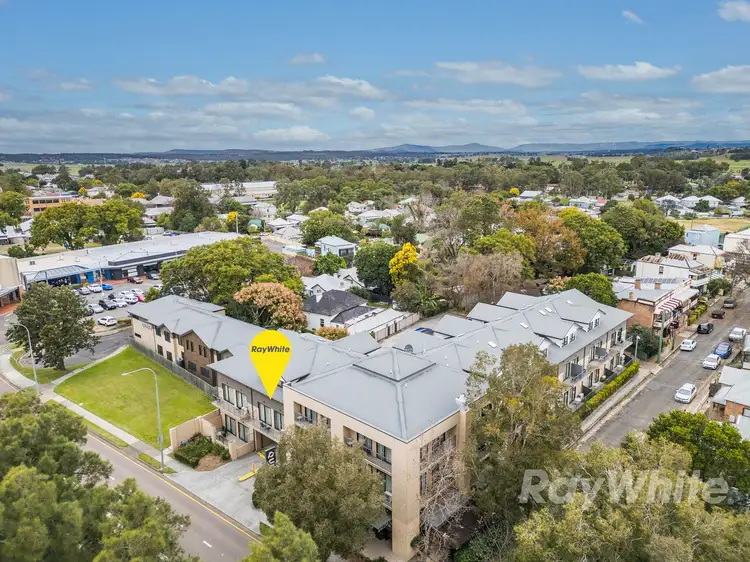 24/1 Ken Tubman Drive, Maitland NSW 2320