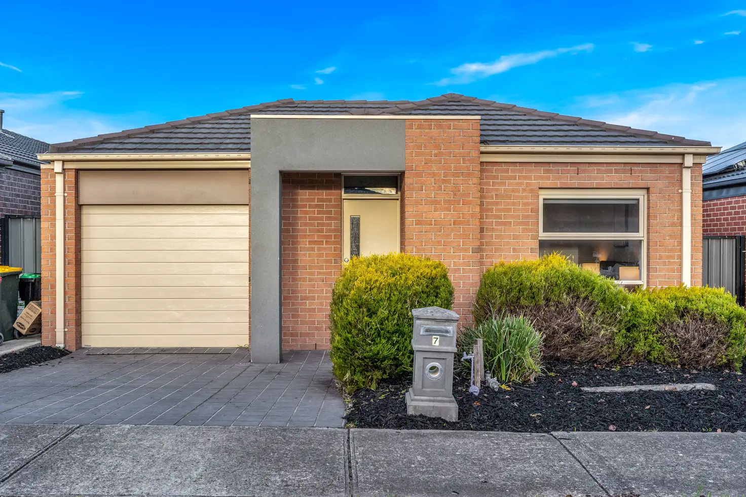 Main view of Homely house listing, 7 Cockatiel Circuit, Craigieburn VIC 3064
