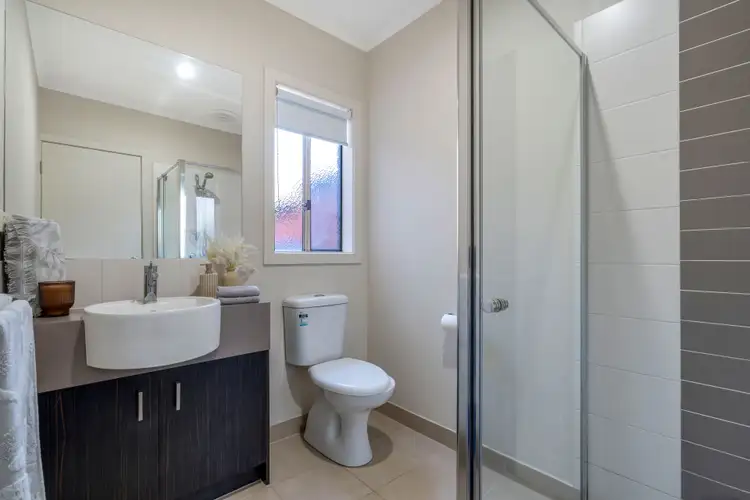 Seventh view of Homely house listing, 7 Cockatiel Circuit, Craigieburn VIC 3064