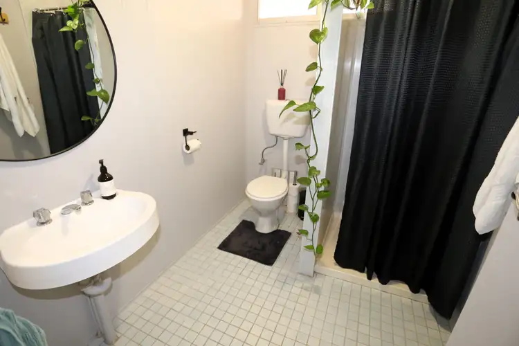 Fifth view of Homely semi-detached listing, 2 Mason Street, Kambalda East WA 6442